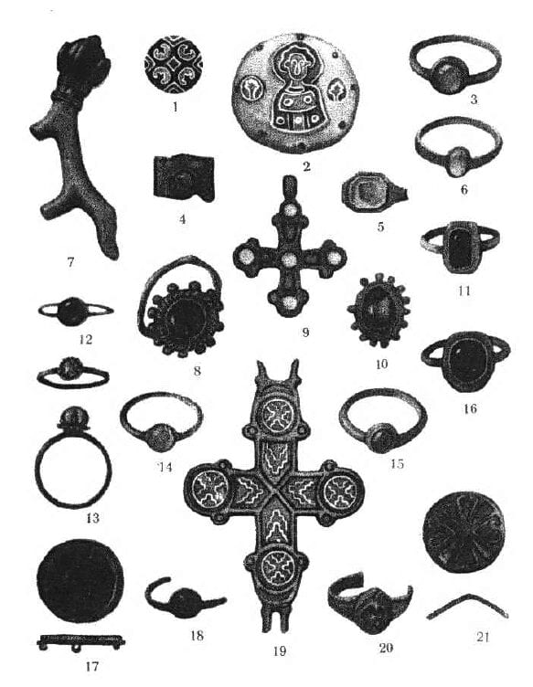 A photo of a various jewelry items from medieval Novgorod. Sedova, M.V. "Perstni." Juvelirnye izdelija drevnego Novgoroda (X-XV vv.). Moscow: Publishing House "Science," 1981, p. 180, illus. 80.