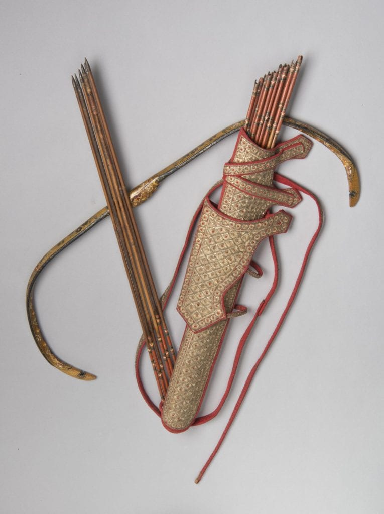 Picture of a 17th century Iranian Saadak-style quiver and bow case, along with arrows and a composite bow